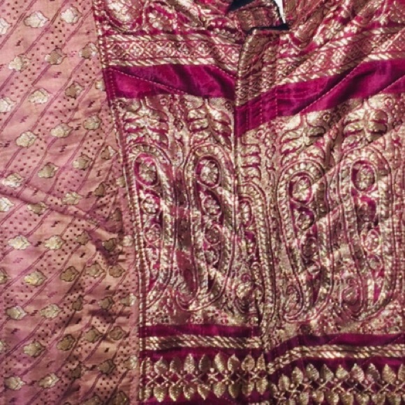 100% Silk Sari Vest by Layla~Hand Made On Earth - Picture 7 of 14